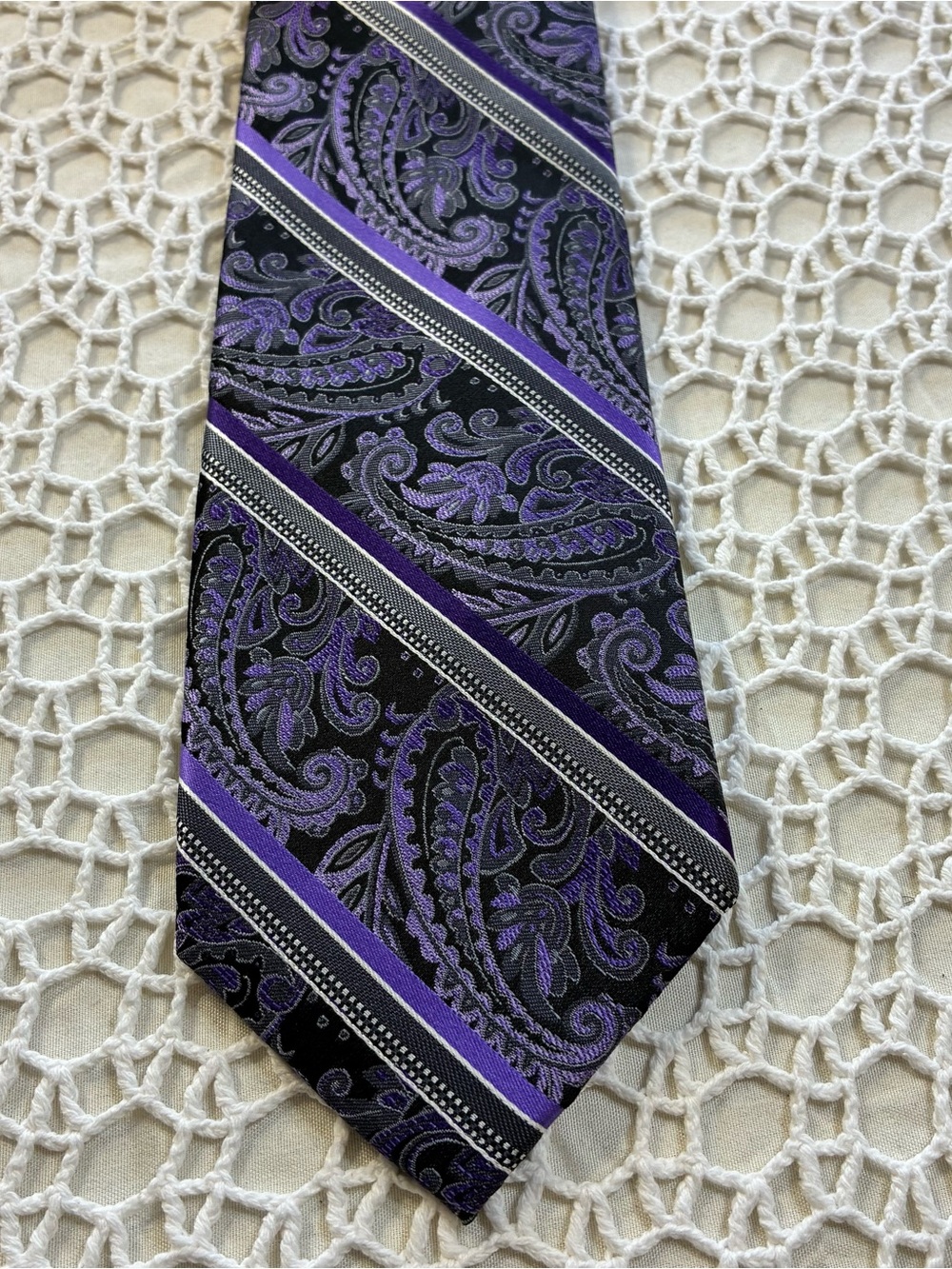 Pronto Uomo Couture Men's Silk Tie Black Purple Paisley Striped Woven